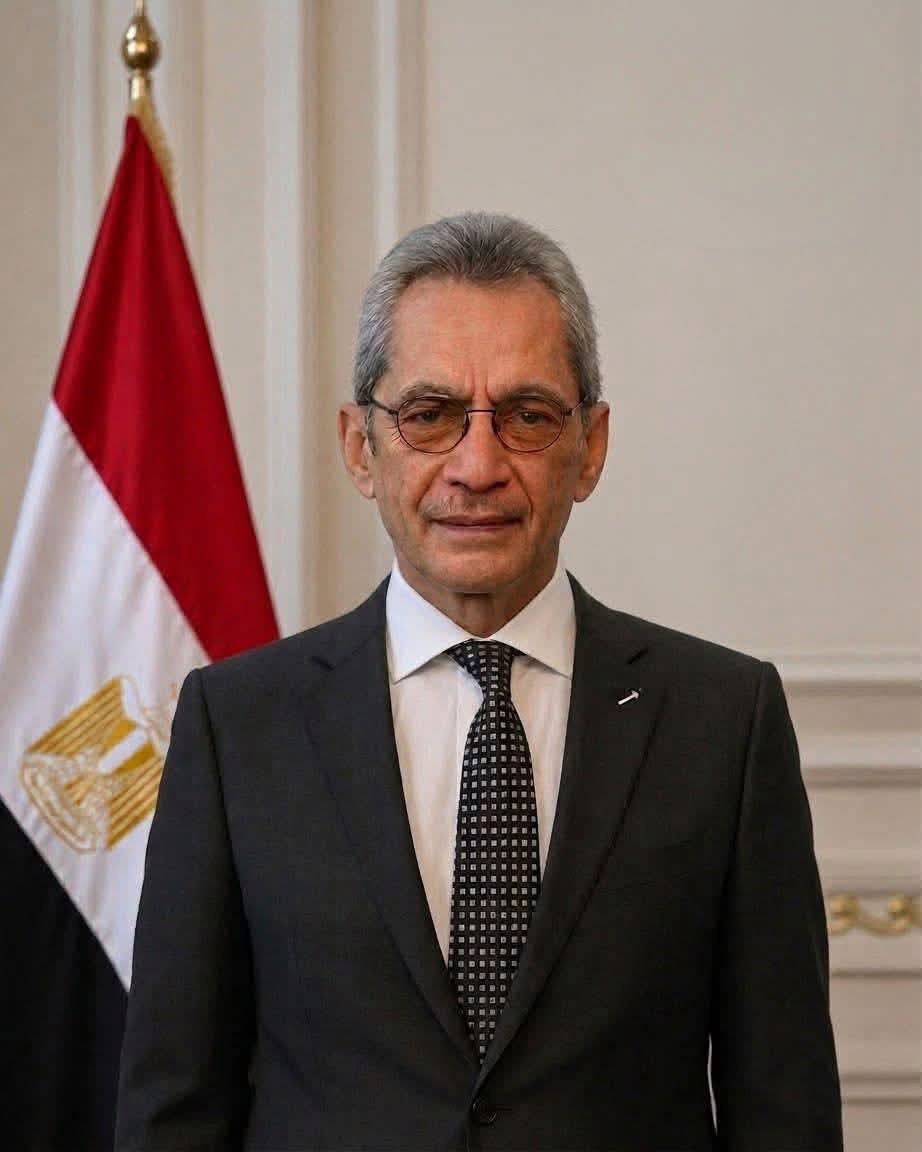 المستشار هانى حنا وزير شؤون النواب