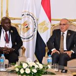 الدكتور سويلم يلتقي السكرتير الدائم لوزارة المياه والصرف الصحي الكينية، لبحث تعزيز التعاون في مجال الموارد المائية